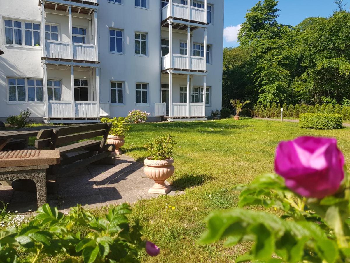 Residenz Seeblick, 10 Mit Balkon Und Ostseeblick Apartment